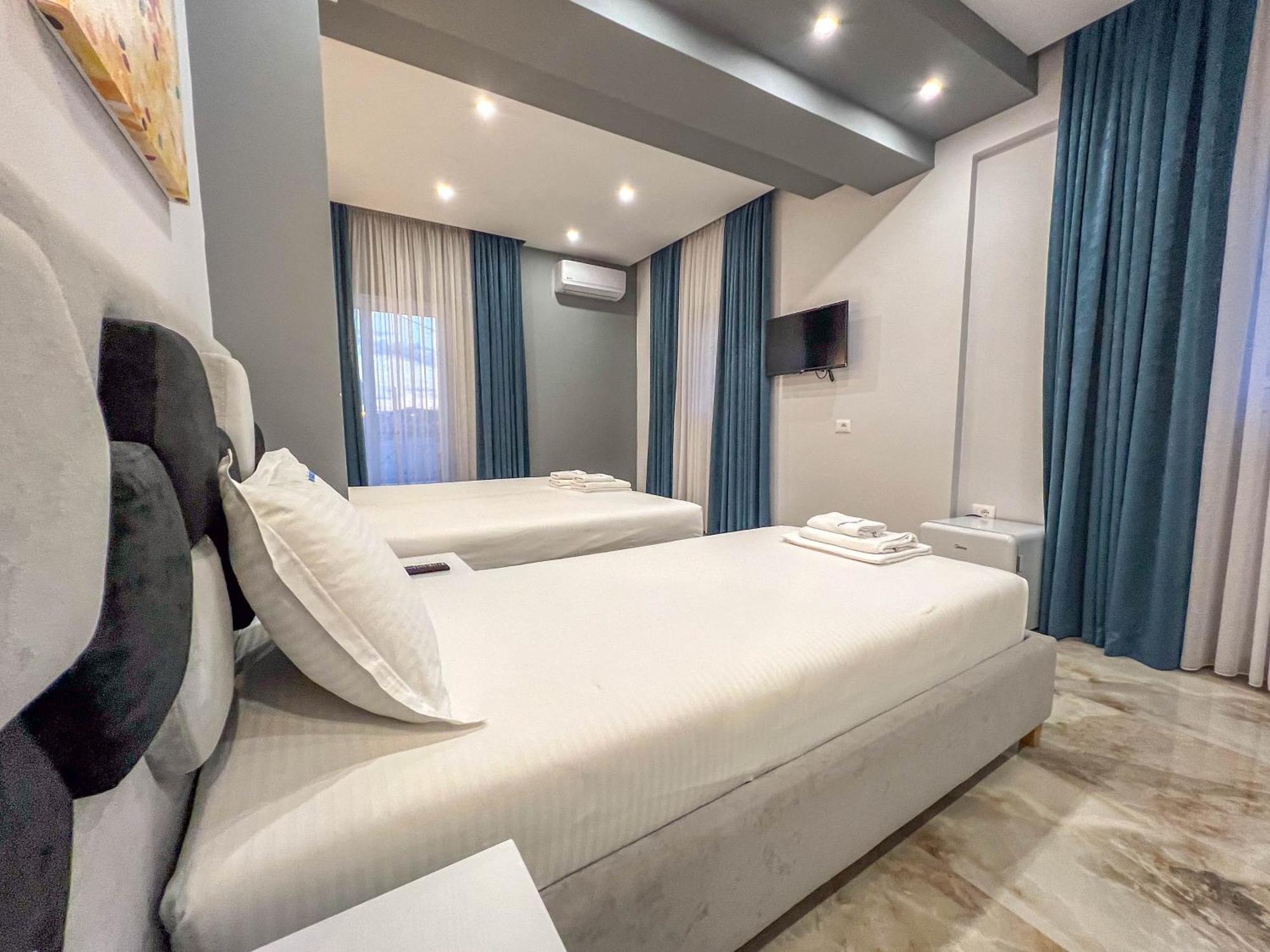 Rumani 3 Islands Hotel Ksamil Eksteriør bilde