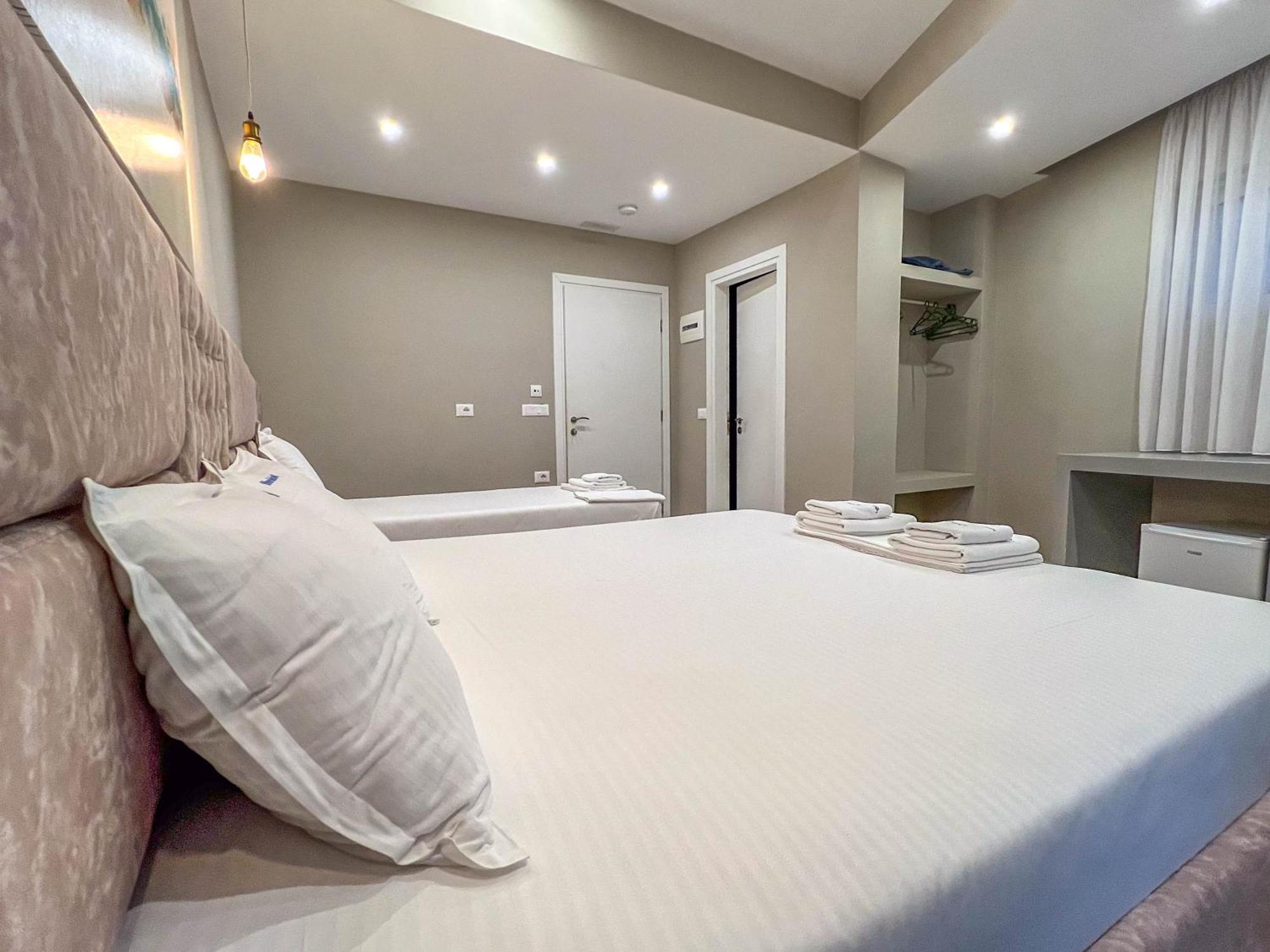 Rumani 3 Islands Hotel Ksamil Eksteriør bilde